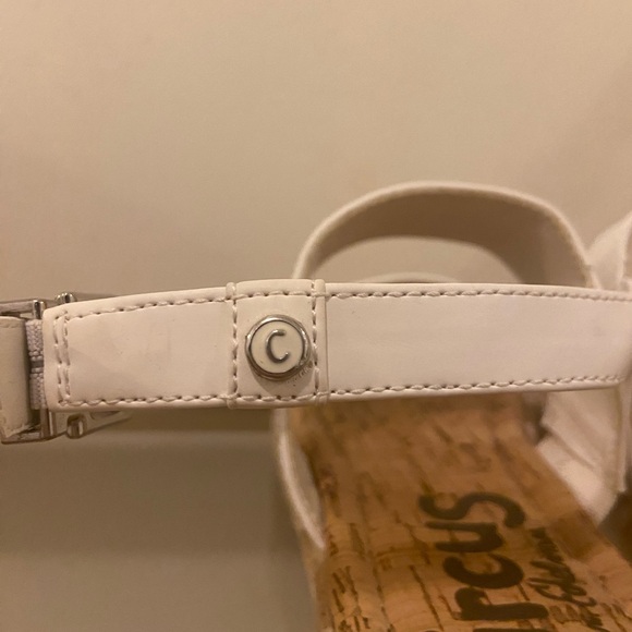 Circus by Sam Edelman Ani Sandal, like new!
Size 5, woven platform espadrille💃 - Picture 5 of 5